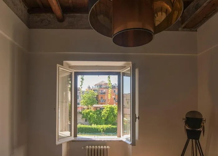 דירה Fuori Dal Tempo Trastevere *